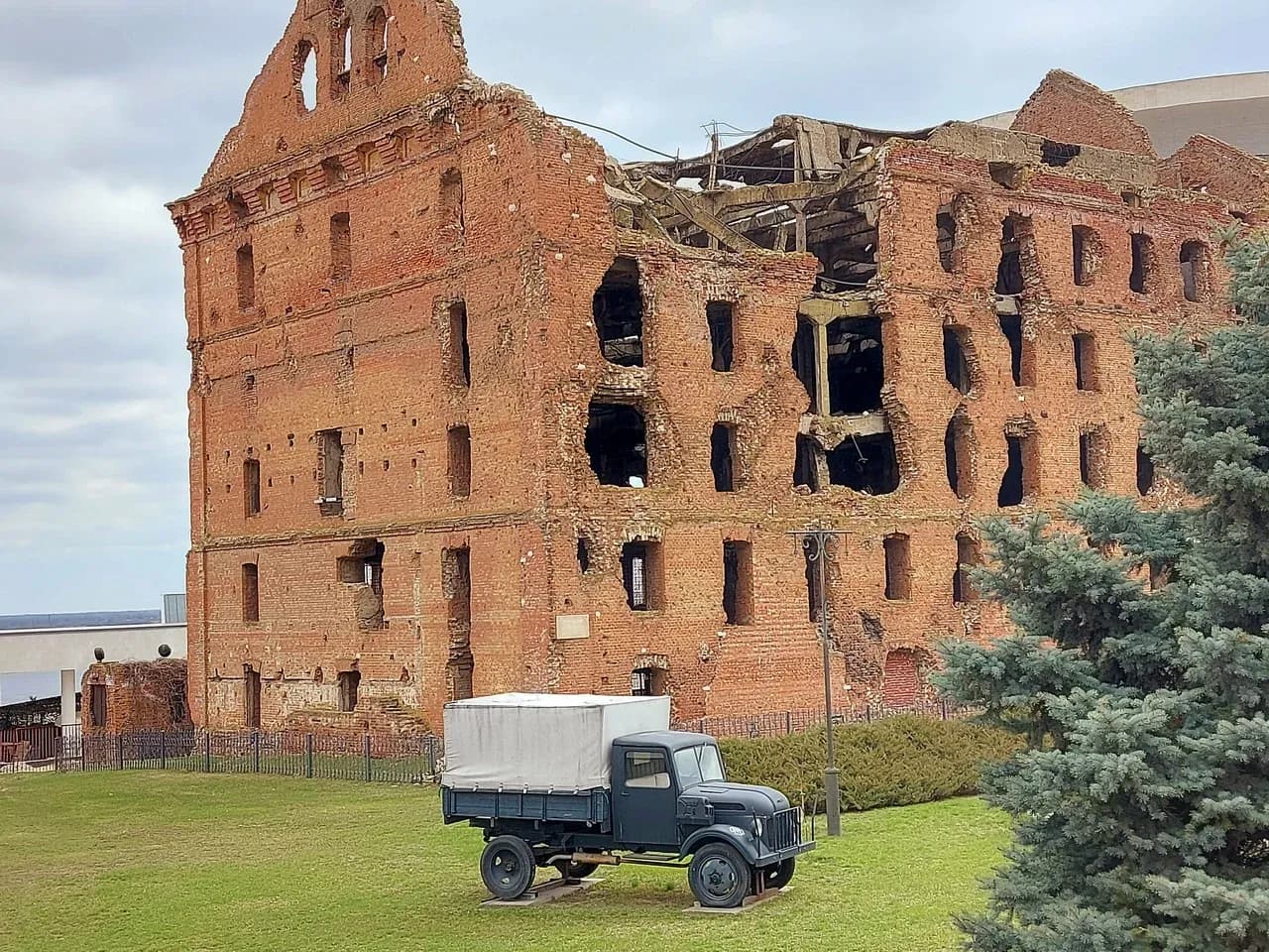 Руины мельницы Гергардта