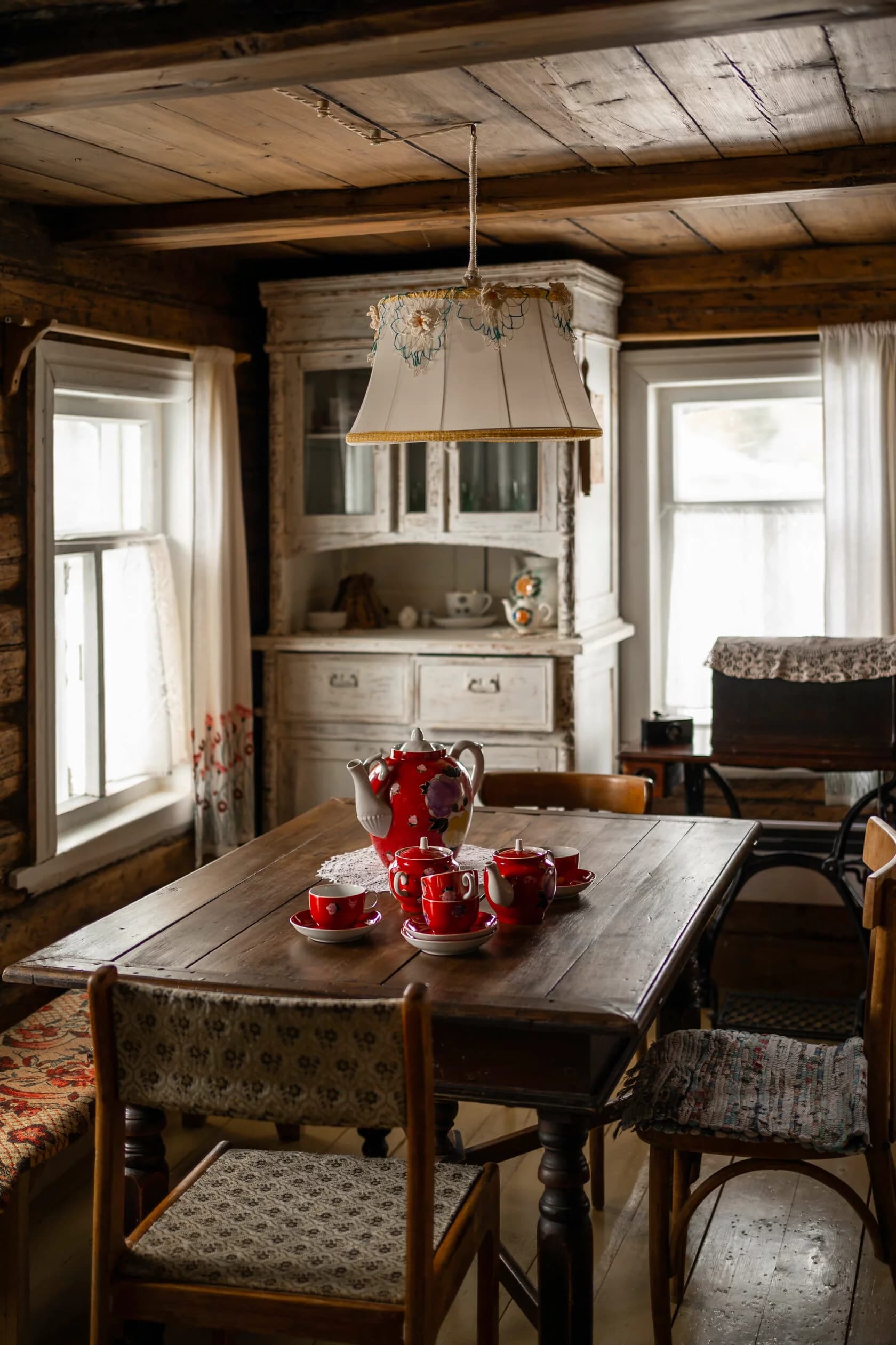 Избы в Ченцово