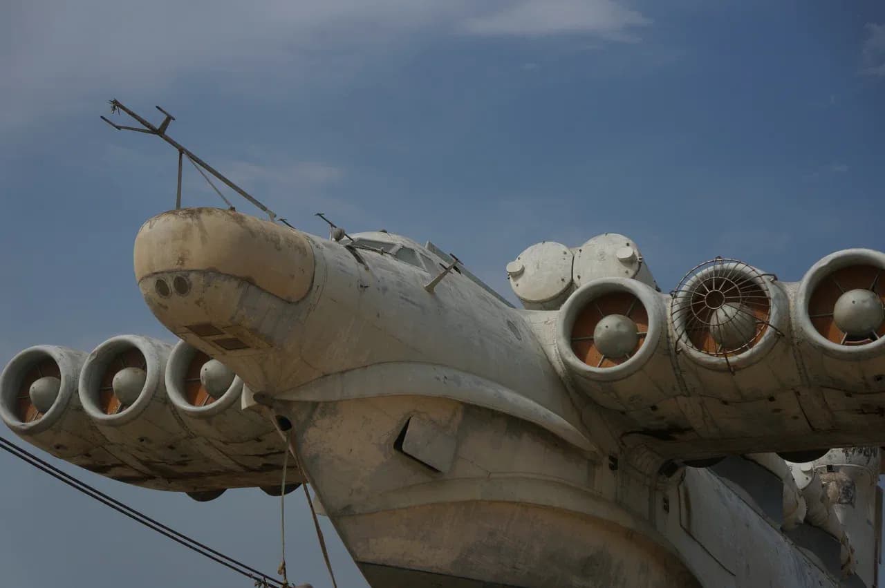 Экраноплан "Лунь"