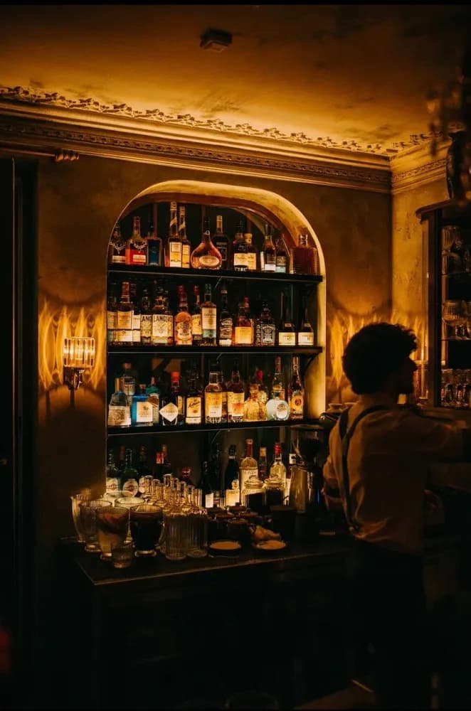 Бары - фото 1