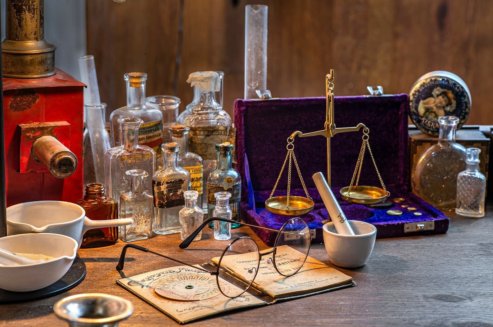 Исторический салон “Аромат Времени