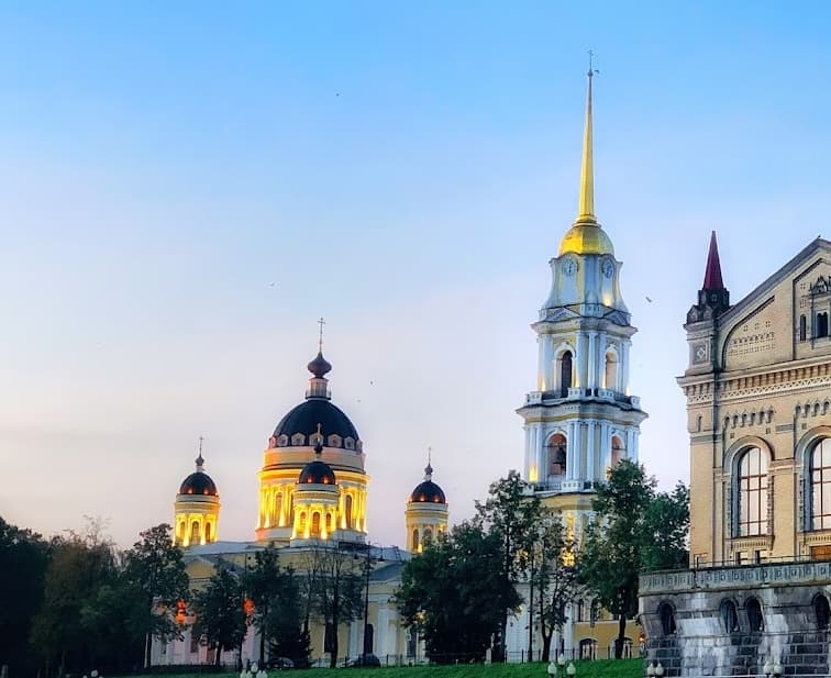 Памятники - фото 1